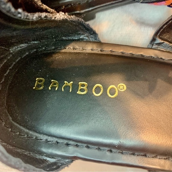 NEW Boho Sandals Sz 9 Bamboo Flat Strappy Sandals Black Multicolored Knit Poms - Picture 10 of 16